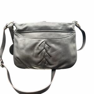 B Makowsky Black Leather Crossbody Bag Ruched Front Leopard Lining